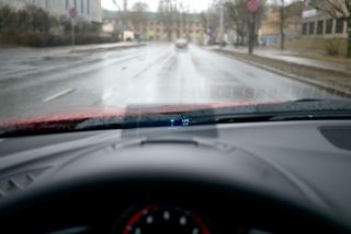 Illustration for article titled Ten Modern Car Technologies That Make You A Better Driver
